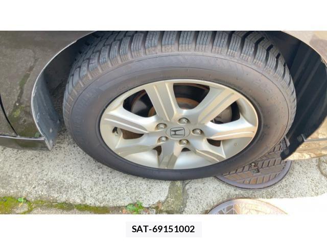 Honda e 2007-03 8231888-6