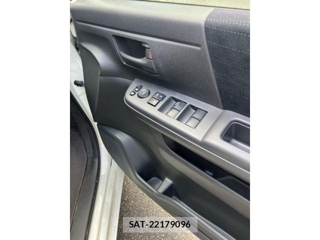 Honda e 2012-04 8231877-14