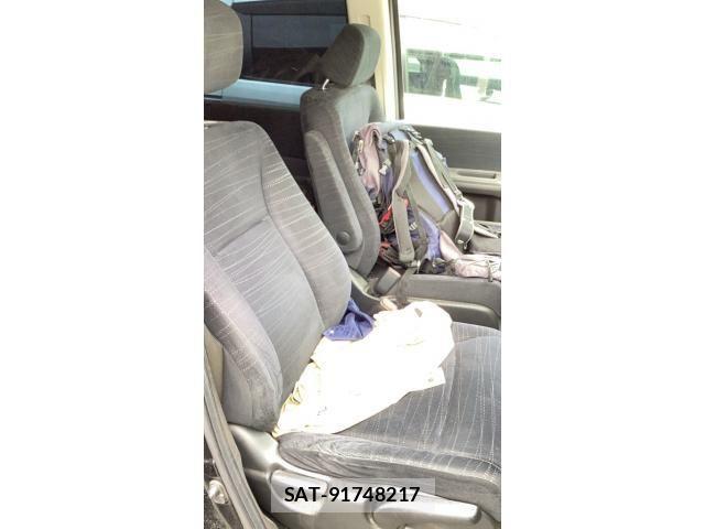 Honda e 2011-03 8231886-10