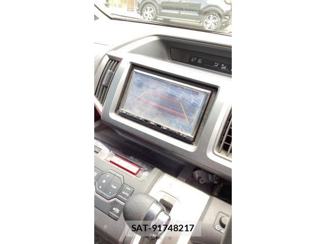 Honda e 2011-03 8231886-16