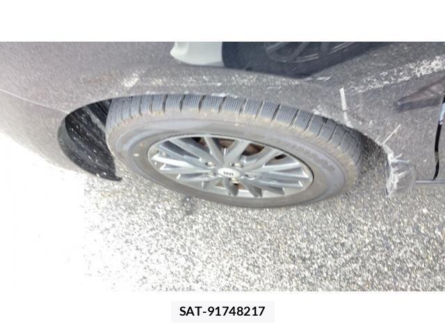 Honda e 2011-03 8231886-8
