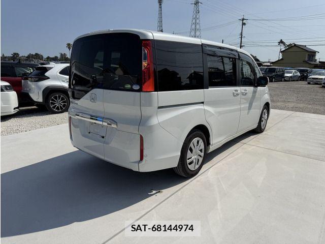 Honda e 2021-03 8246777-1