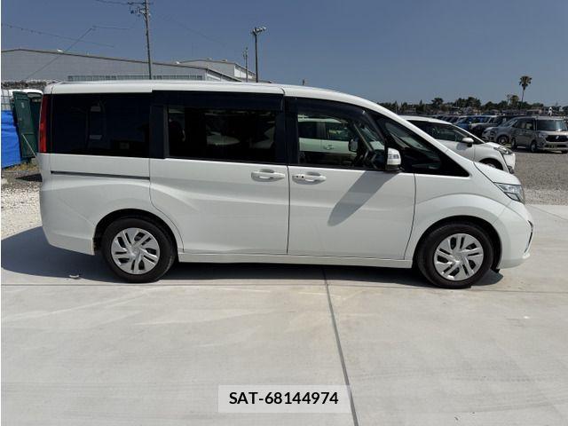 Honda e 2021-03 8246777-7