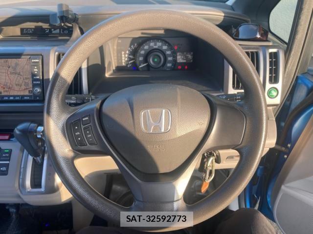 Honda e 2009-10 8246781-16