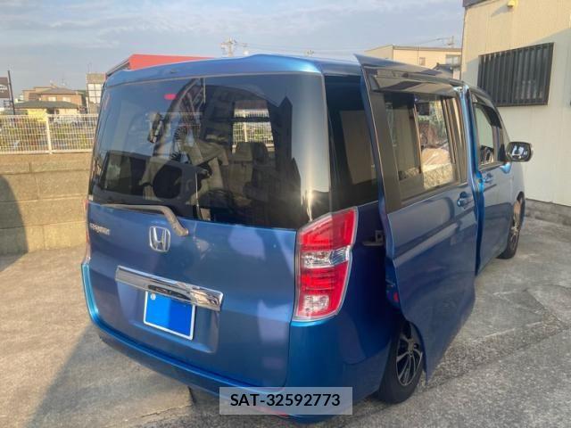 Honda e 2009-10 8246781-2