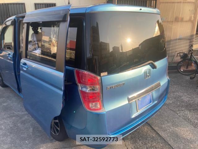 Honda e 2009-10 8246781-3