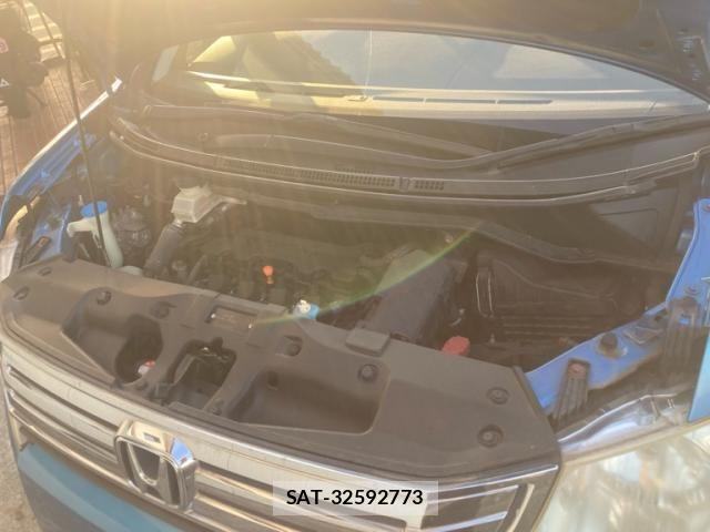 Honda e 2009-10 8246781-8