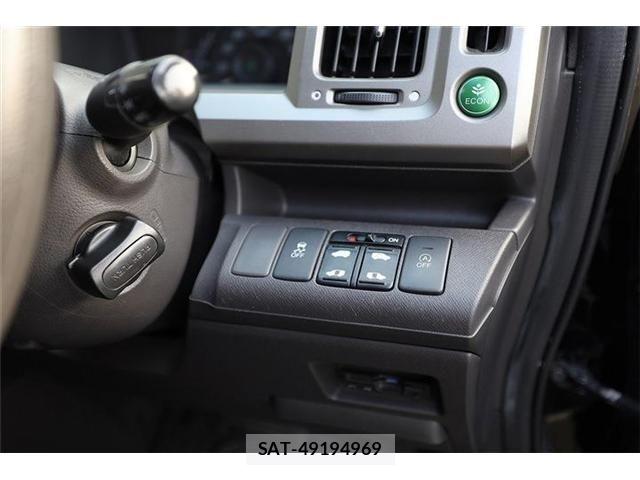Honda e 2013-10 8246779-17
