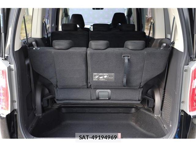 Honda e 2013-10 8246779-29