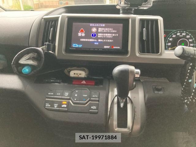 Honda e 2013-09 8246780-17