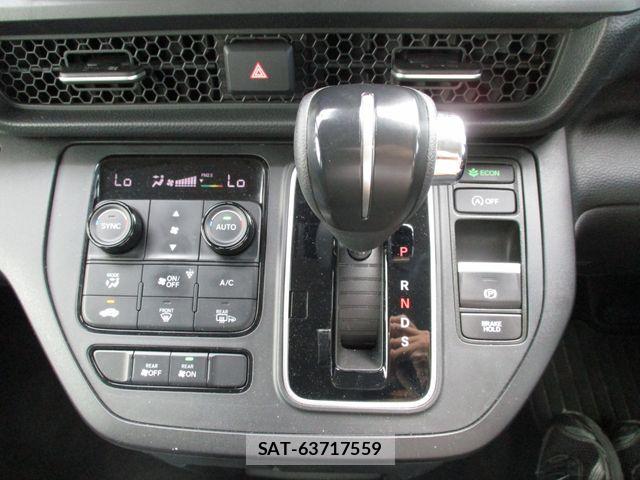 Honda e 2022-08 8317280-20