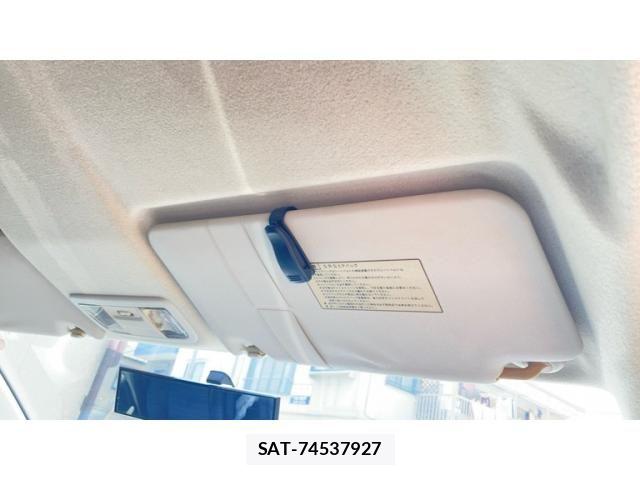 Honda e 2010-05 8317296-22