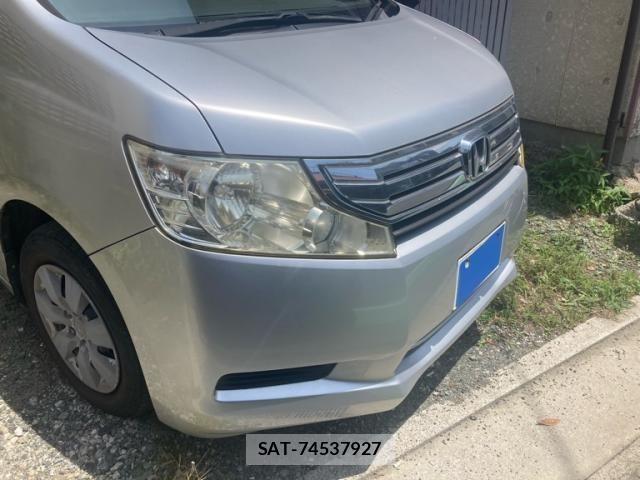Honda e 2010-05 8317296-2