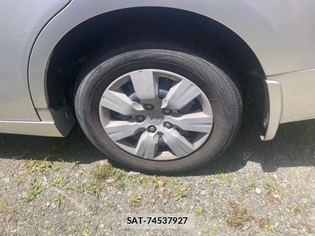 Honda e 2010-05 8317296-5