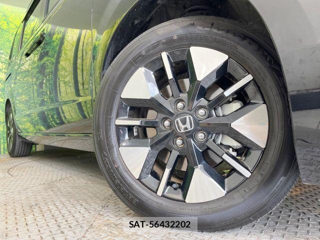 Honda e 2024-11 8317281-13