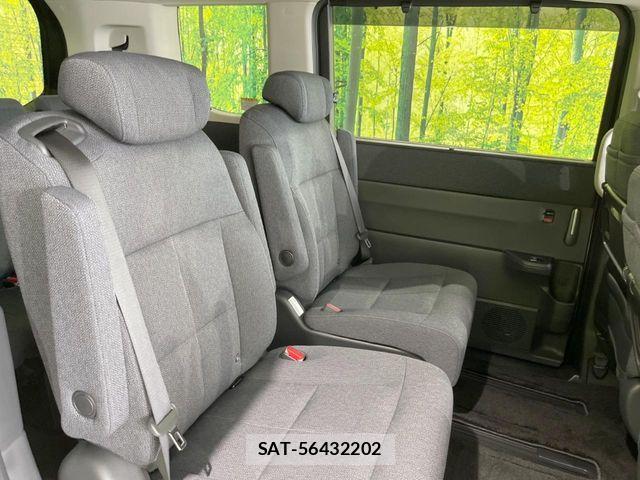 Honda e 2024-11 8317281-8