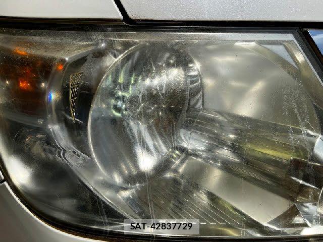 Honda e 2010-04 8317290-26