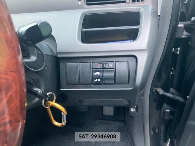Honda e 2006-11 8317294-11