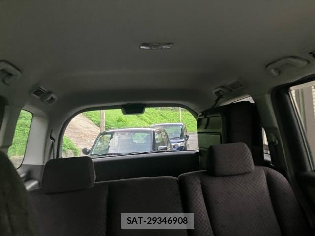 Honda e 2006-11 8317294-16