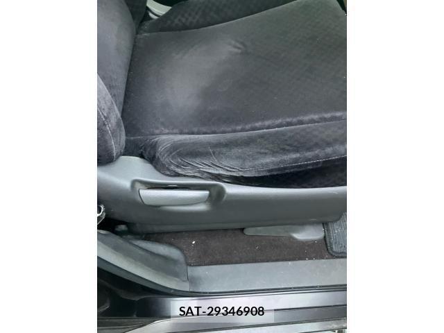 Honda e 2006-11 8317294-18