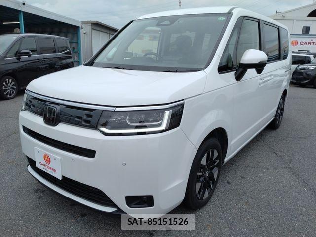 Honda e 2024-03 8317282-0