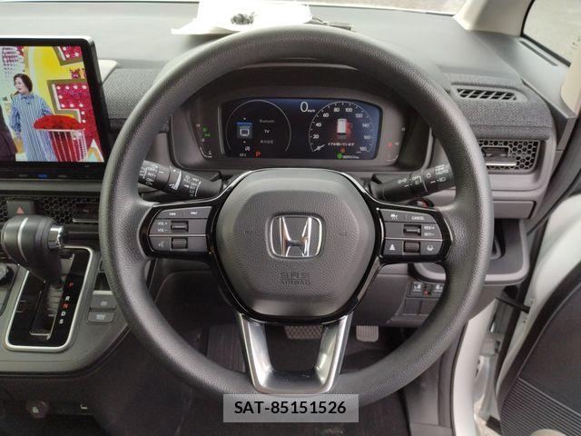 Honda e 2024-03 8317282-12