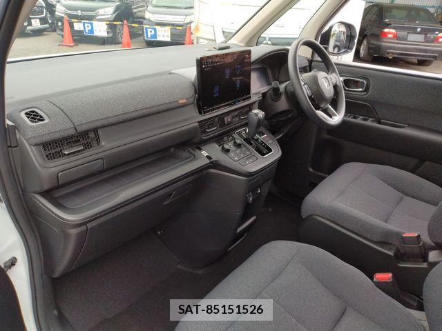 Honda e 2024-03 8317282-23