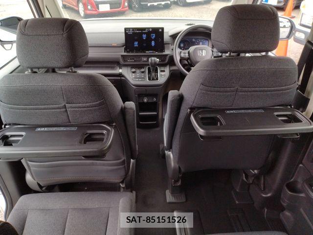 Honda e 2024-03 8317282-26