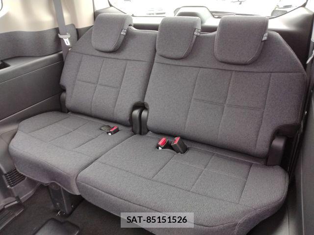 Honda e 2024-03 8317282-28