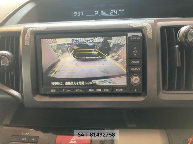 Honda e 2010-07 8337995-22