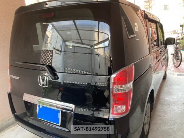 Honda e 2010-07 8337995-3
