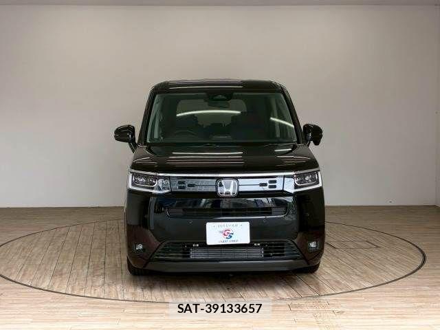Honda e 2026-06 8337991-13