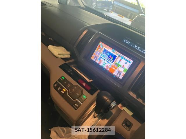 Honda e 2009-11 8355650-16