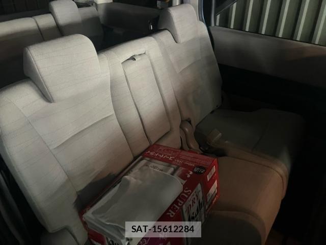Honda e 2009-11 8355650-19