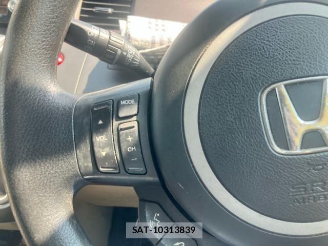 Honda e 2007-09 8355653-16