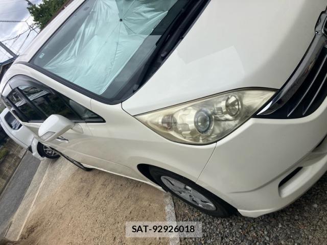 Honda e 2007-06 8355652-2