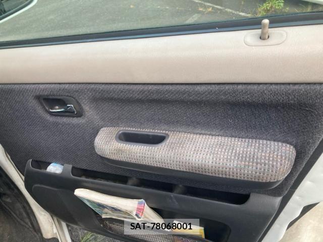Honda e 1999-08 8368976-9