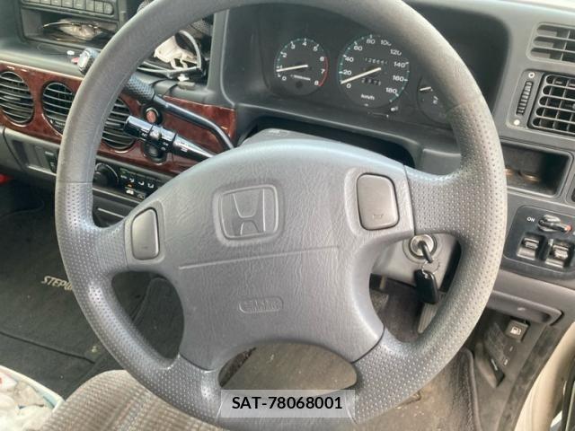 Honda e 1999-08 8368976-14