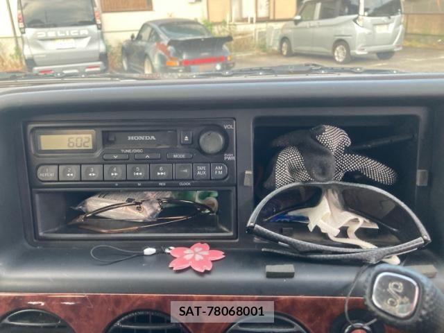 Honda e 1999-08 8368976-17