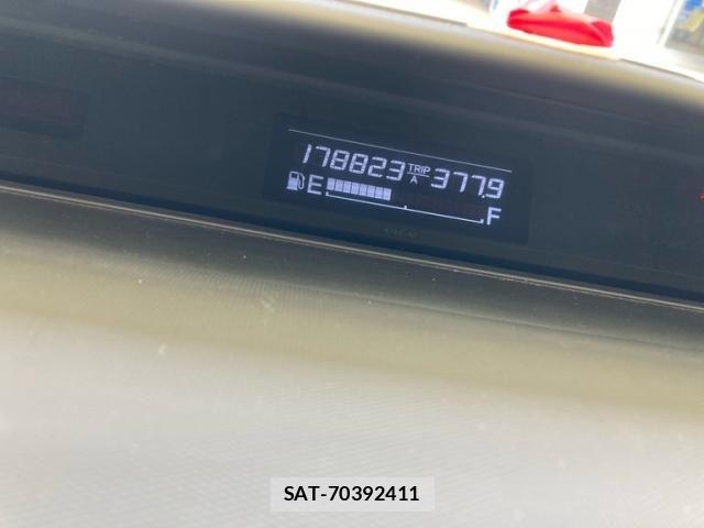 Honda e 2006-05 8368979-15
