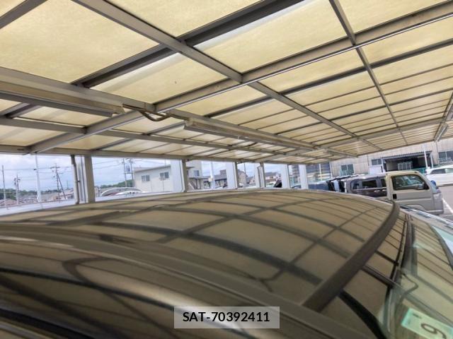 Honda e 2006-05 8368979-7