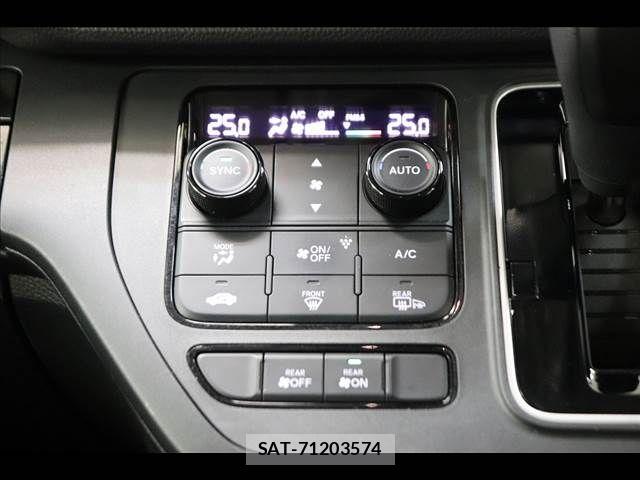 Honda e 2023-08 8368970-7