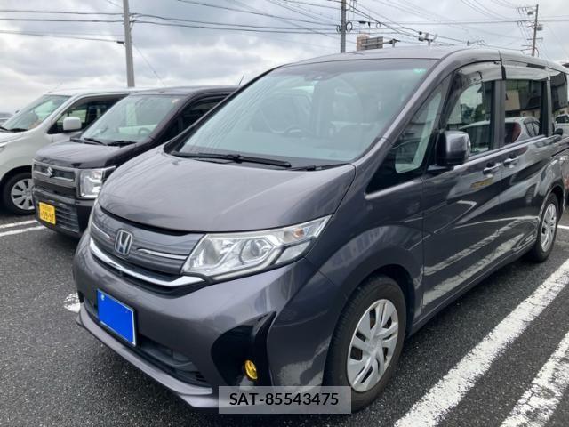 Honda e 2015-10 8368972-1