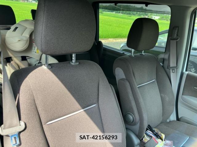 Honda e 2016-02 8368974-10