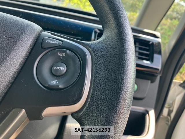 Honda e 2016-02 8368974-13