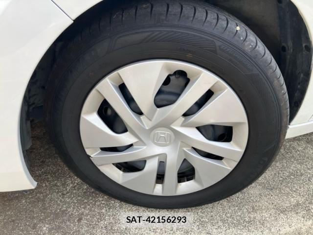 Honda e 2016-02 8368974-7