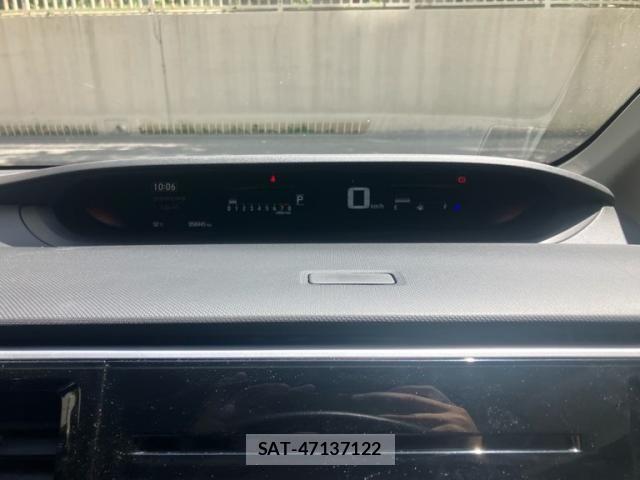 Honda e 2016-09 8368973-17