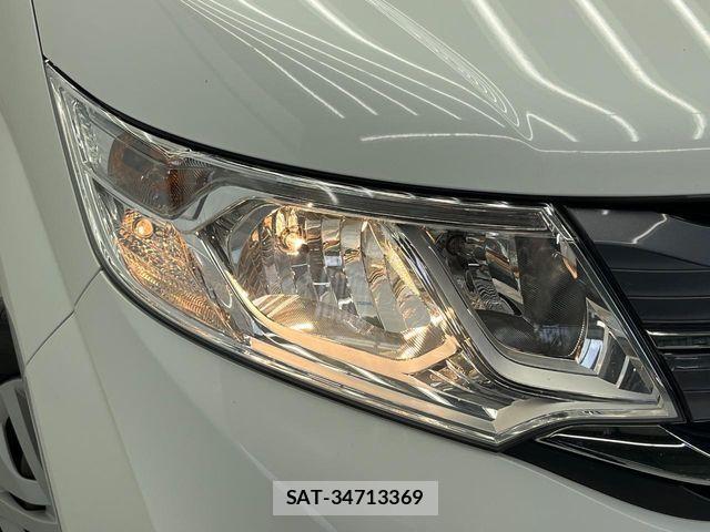 Honda e 2017-04 8368971-11