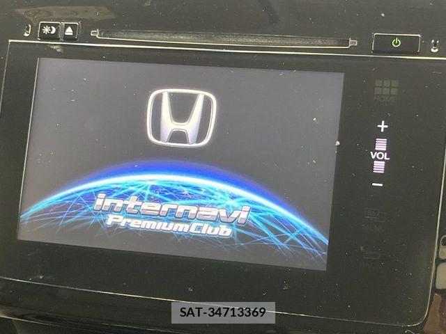 Honda e 2017-04 8368971-2