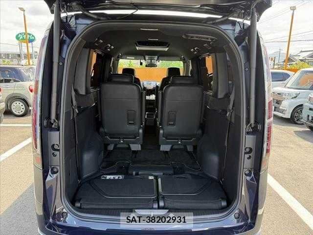 Honda e 2022-10 8368968-21